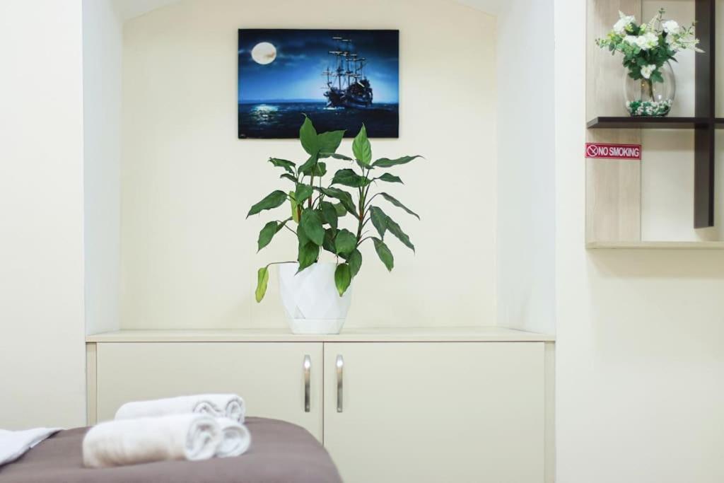 Spacious In Sololaki District