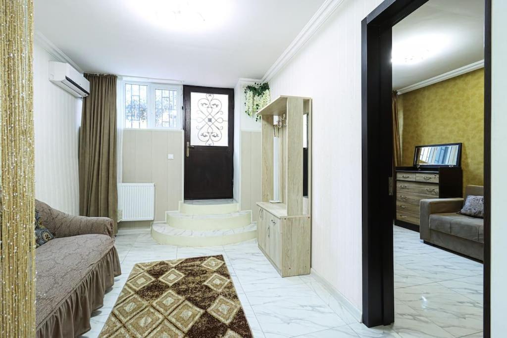 Appartement Spacious In Sololaki District Tbilissi